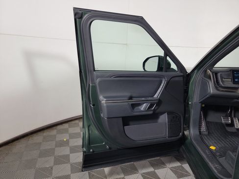 Used 2024 Rivian R1S Adventure AWD/4WD image 16