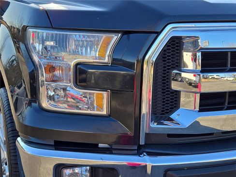 Used 2015 Ford F150 XLT image 3