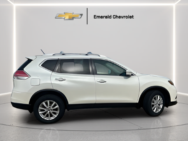 Used 2016 Nissan Rogue SV AWD/4WD image 6