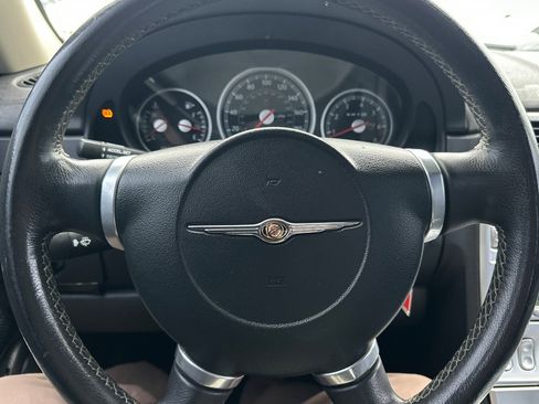 Used 2005 Chrysler Crossfire SRT-6 image 17