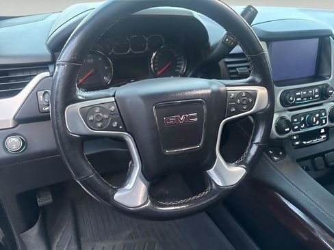 Used 2019 GMC Yukon SLT w/ Premium Edition AWD/4WD image 43