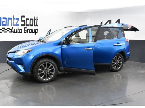 Used 2018 Toyota RAV4 Limited w/ Advanced Technology Package AWD/4WD image 26