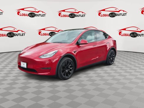 Used 2022 Tesla Model Y Long Range AWD/4WD image 4