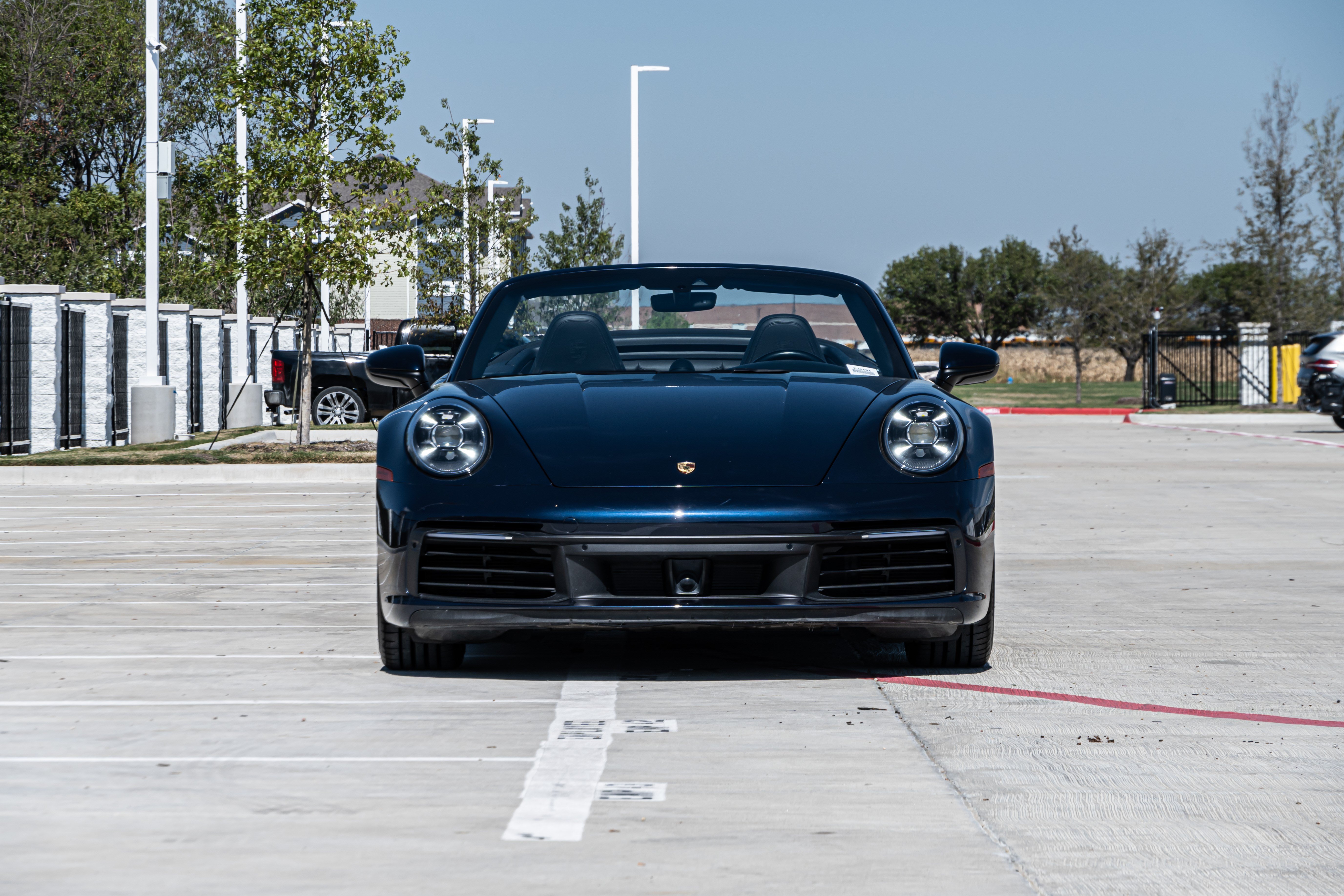 Used 2020 Porsche 911 Carrera RWD image 3