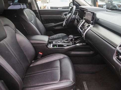 Used 2023 Kia Sorento SX FWD image 17