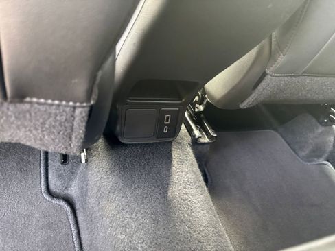 Used 2025 Buick Encore GX Preferred image 24