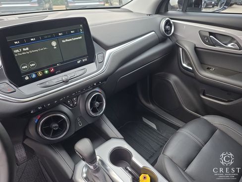 Used 2024 Chevrolet Blazer LT w/ Midnight/Sport Edition image 17