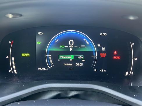 Certified 2026 Toyota Camry SE FWD image 21