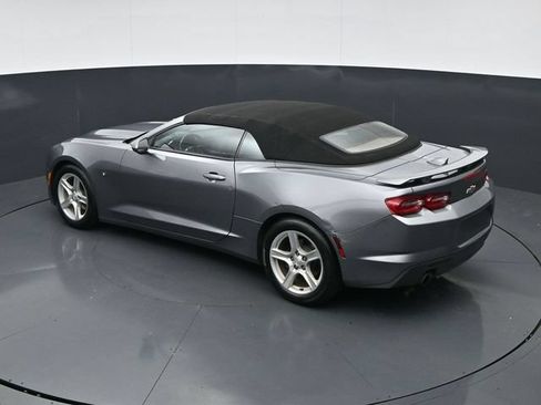 Used 2020 Chevrolet Camaro LT RWD image 33