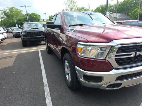 Used 2023 RAM 1500 Big Horn AWD/4WD image 3