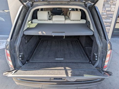 Used 2016 Land Rover Range Rover Supercharged image 31