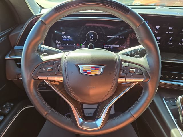 Used 2024 Cadillac Escalade ESV Premium Luxury Platinum AWD/4WD image 18
