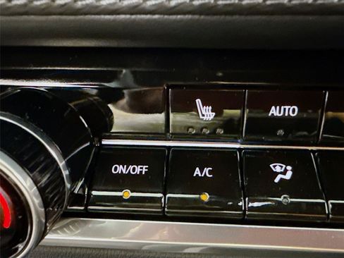 New 2026 Chevrolet Equinox LT w/ Convenience Package II AWD/4WD image 14
