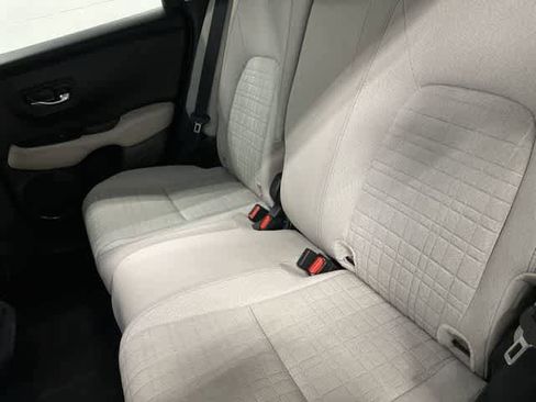 Used 2025 Honda HR-V LX image 11