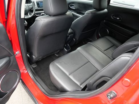Used 2017 Honda HR-V EX-L image 18
