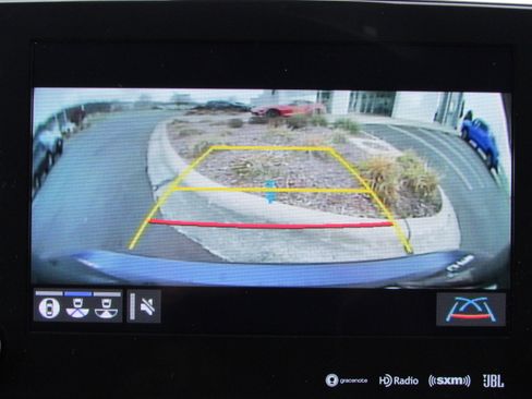 Used 2019 Toyota Avalon Limited image 23