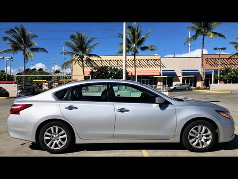 Used 2016 Nissan Altima 2.5 S image 4