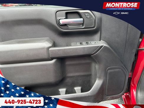 Used 2021 Chevrolet Silverado 1500 Custom Trail Boss w/ LPO, Dark Essentials Package AWD/4WD image 9