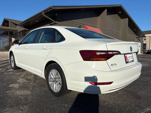 Used 2019 Volkswagen Jetta S w/ Driver Assistance Package image 3
