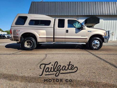 Used 1999 Ford F350 Long Bed image 1