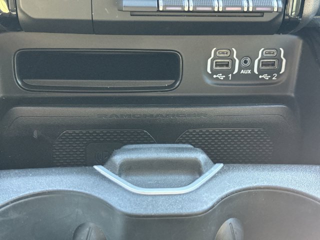 Used 2022 RAM 1500 Laramie AWD/4WD image 35