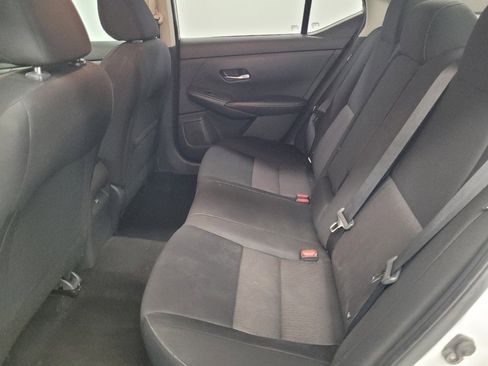 Used 2022 Nissan Sentra SV w/ Trunk Package FWD image 18