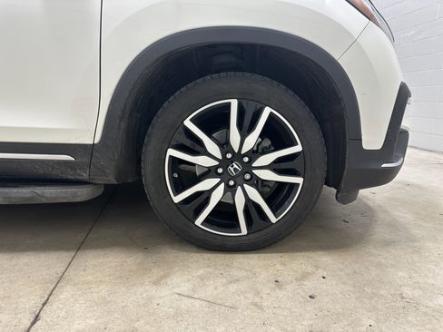Used 2019 Honda Pilot Elite image 13