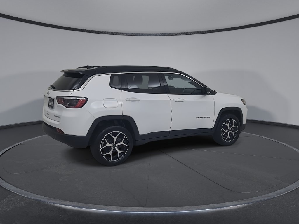 Certified 2026 Jeep Compass Limited AWD/4WD image 16