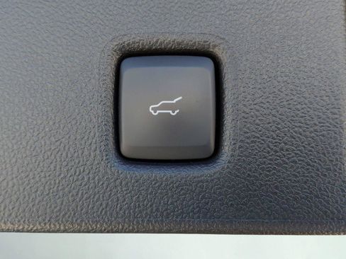 Used 2024 Ford Escape ST-Line AWD/4WD image 25