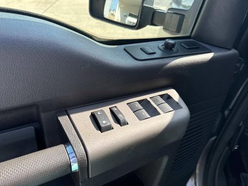 Used 2012 Ford F250 Lariat w/ Lariat Ultimate Pkg image 19