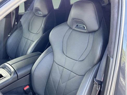 Used 2025 BMW XM image 25