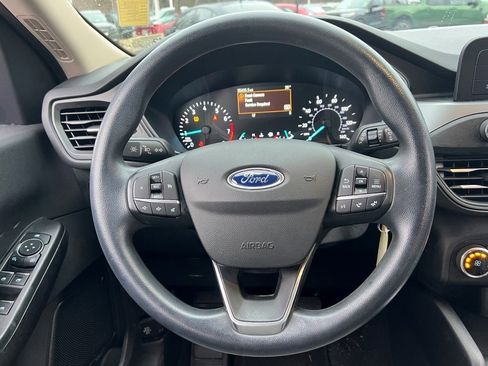 Used 2020 Ford Escape S image 21