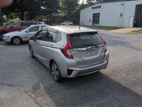 Used 2017 Honda Fit EX image 5