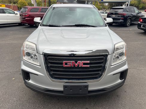 Used 2017 GMC Terrain SLE FWD image 3