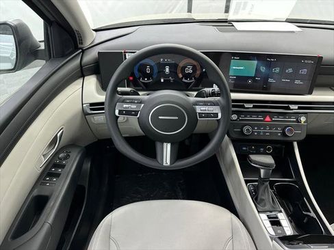 New 2026 Hyundai Tucson SE FWD image 22