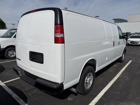 New 2026 Chevrolet Express 3500 Extended w/ Driver Convenience Package RWD image 7