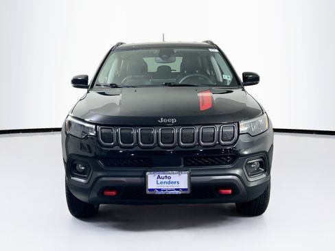 Used 2022 Jeep Compass Trailhawk AWD/4WD image 2