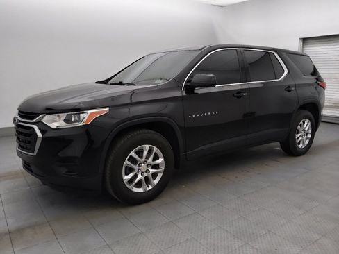 Used 2019 Chevrolet Traverse LS image 2