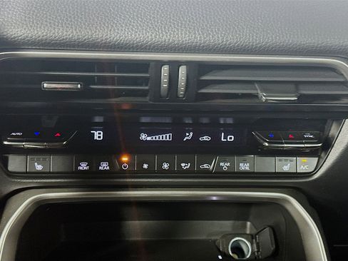 Used 2025 MAZDA CX-90 3.3 Turbo w/ Preferred Package image 24