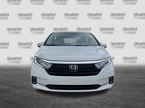 Used 2023 Honda Odyssey Touring image 3