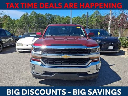 Used 2018 Chevrolet Silverado 1500 LT w/ All Star Edition image 3