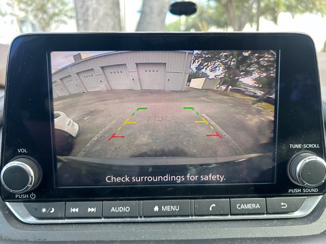 Used 2023 Nissan Rogue SV w/ SV Premium B Package FWD image 13