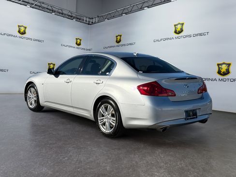 Used 2015 INFINITI Q40 w/ Navigation Package image 3