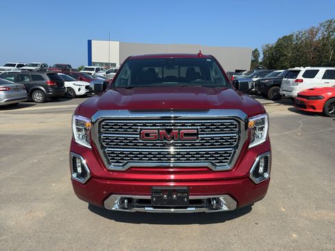 Used 2021 GMC Sierra 1500 Denali w/ Denali Ultimate Package AWD/4WD image 2