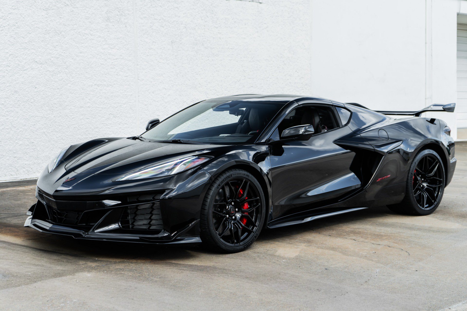 Used 2026 Chevrolet Corvette Z06 w/ Z07 Performance Package RWD image 7