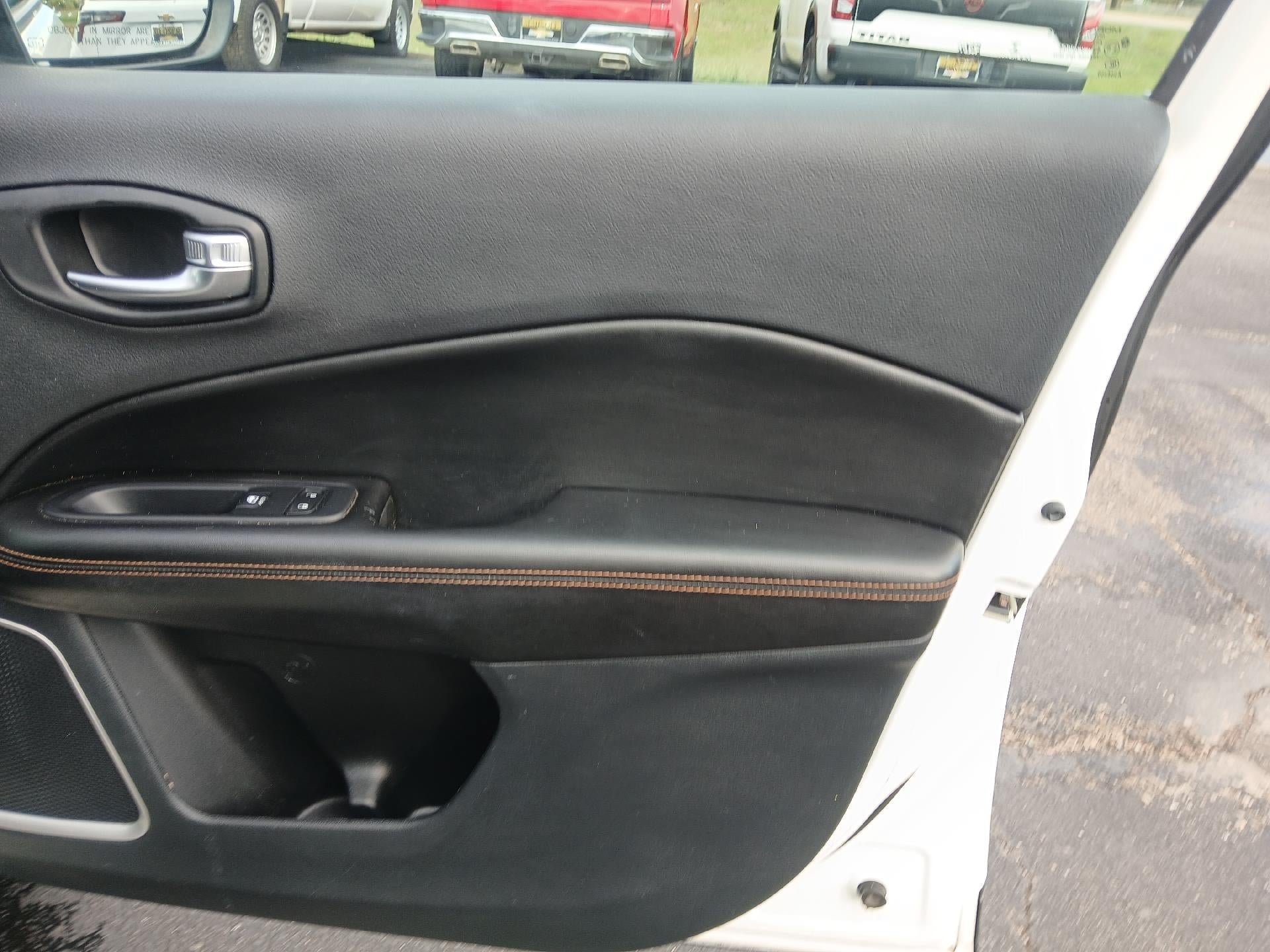 Used 2021 Jeep Compass Limited FWD image 21