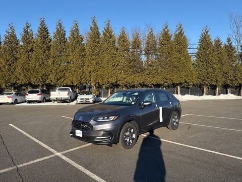 New 2026 Honda HR-V LX image 2