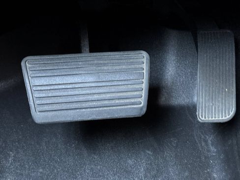 Used 2018 Chevrolet Tahoe Premier AWD/4WD image 40