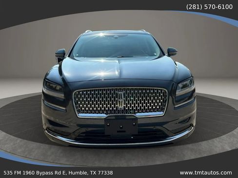 Used 2022 Lincoln Nautilus Reserve w/ Equipment Group 201A AWD/4WD image 2