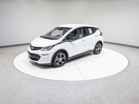 Used 2020 Chevrolet Bolt Premier w/ Infotainment Package image 31